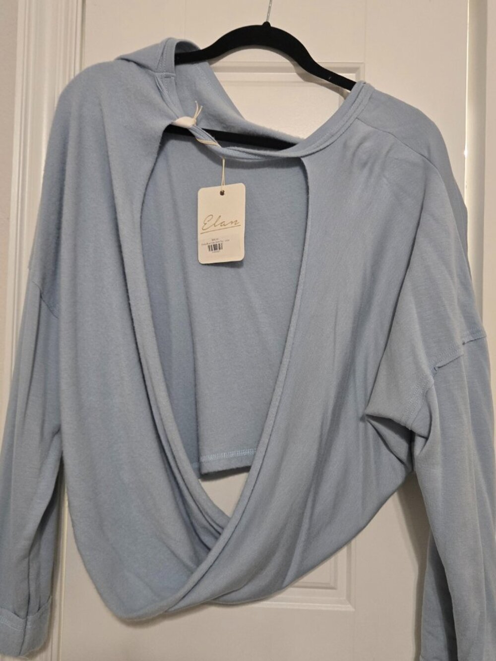 ELAN Long Sleeve Open Back Top Soft Blue NWT Beautiful Light Sweater L Large